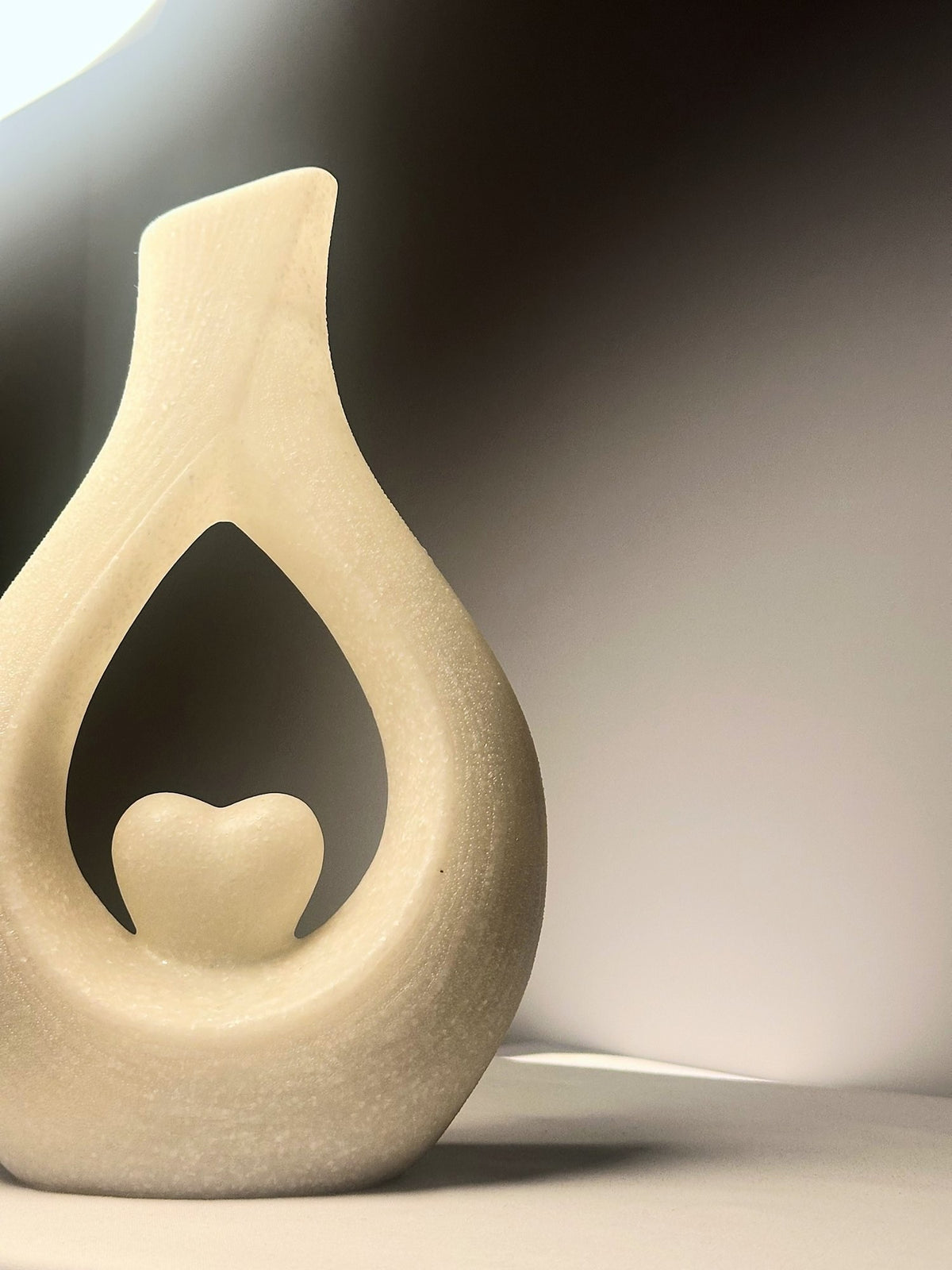 The Tesoro Heartstone in Ivory