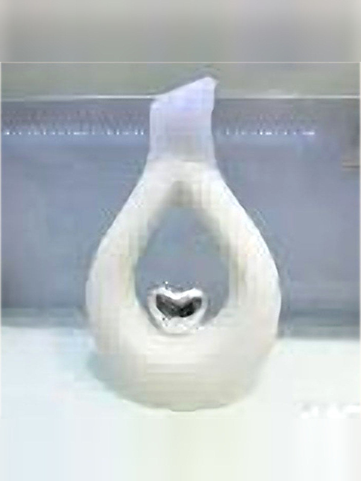 The Tesoro Heartstone in Silver