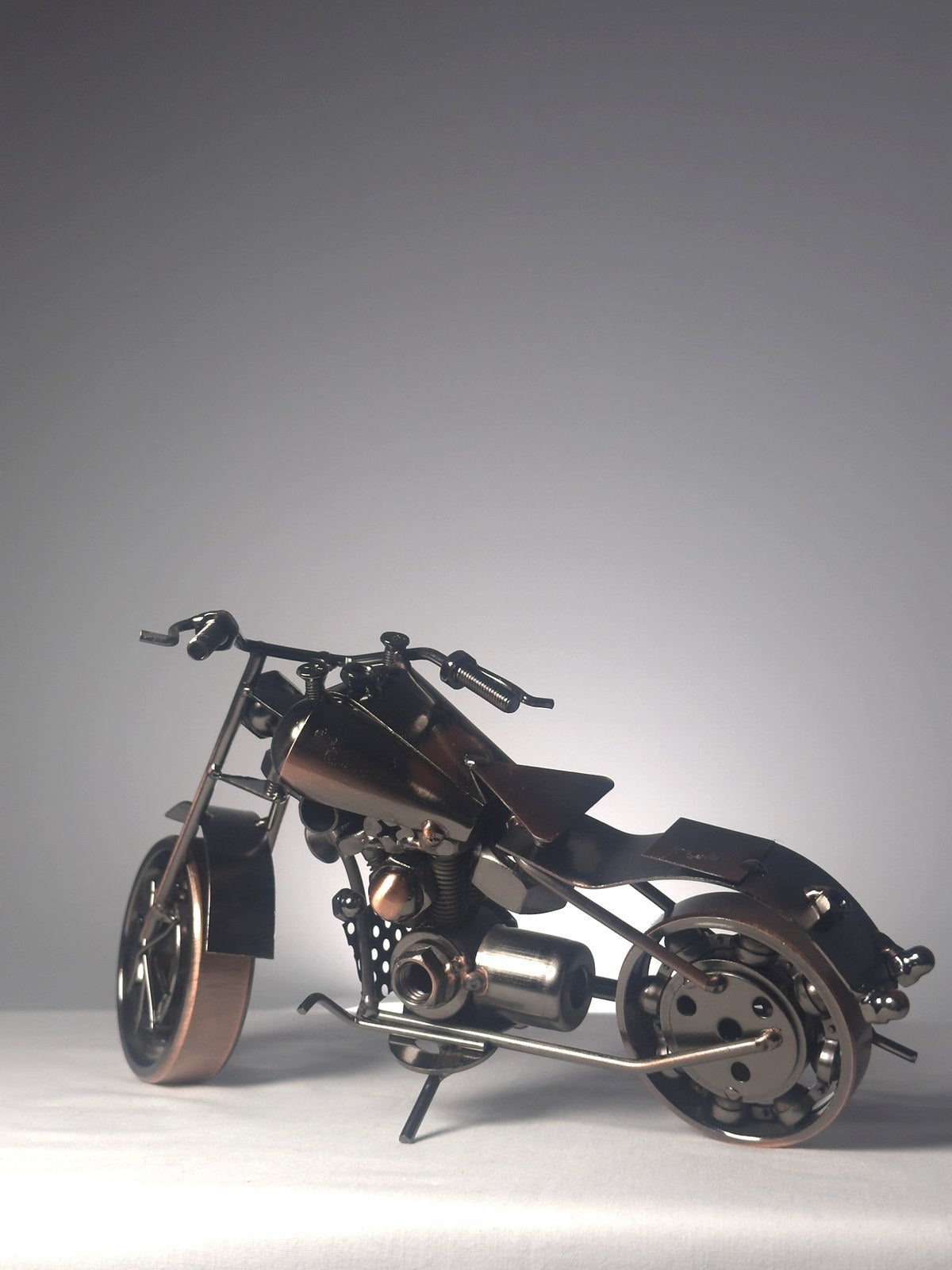 The Leggenda Cruiser in Copper